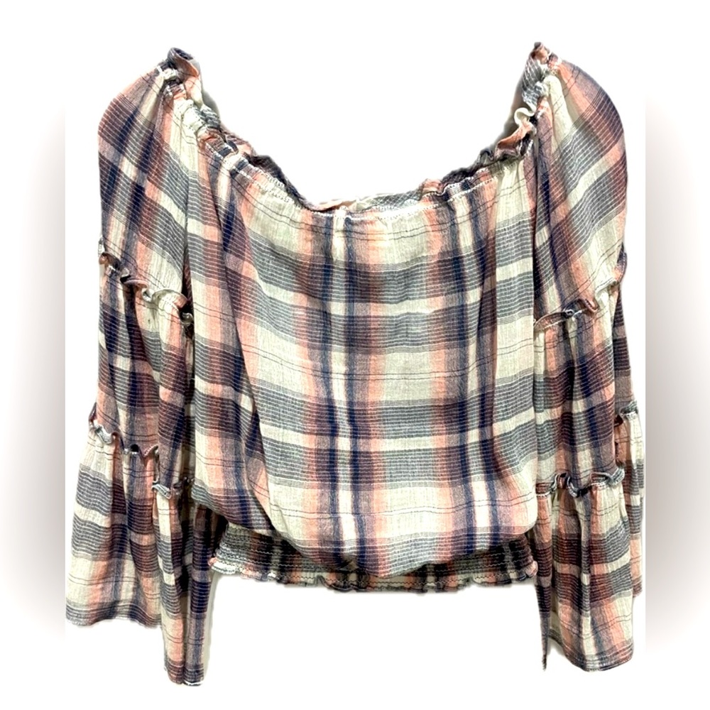 Off-shoulder Top - Picture 3 of 3